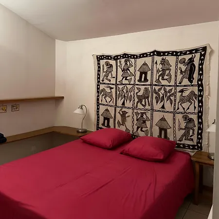 فندق مبيت وإفطار La Maison Du Coteau