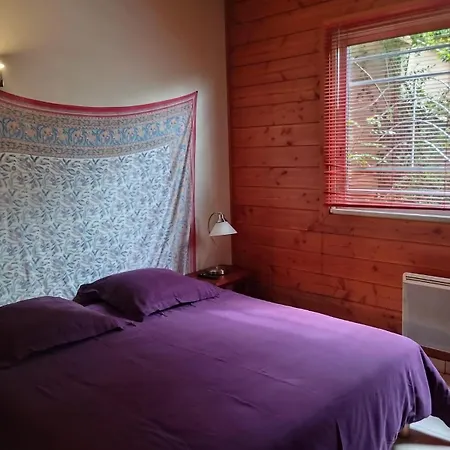 La Maison Du Coteau Bed & Breakfast Cachan