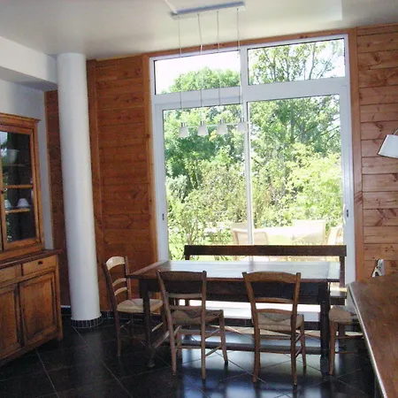 La Maison Du Coteau 3*
